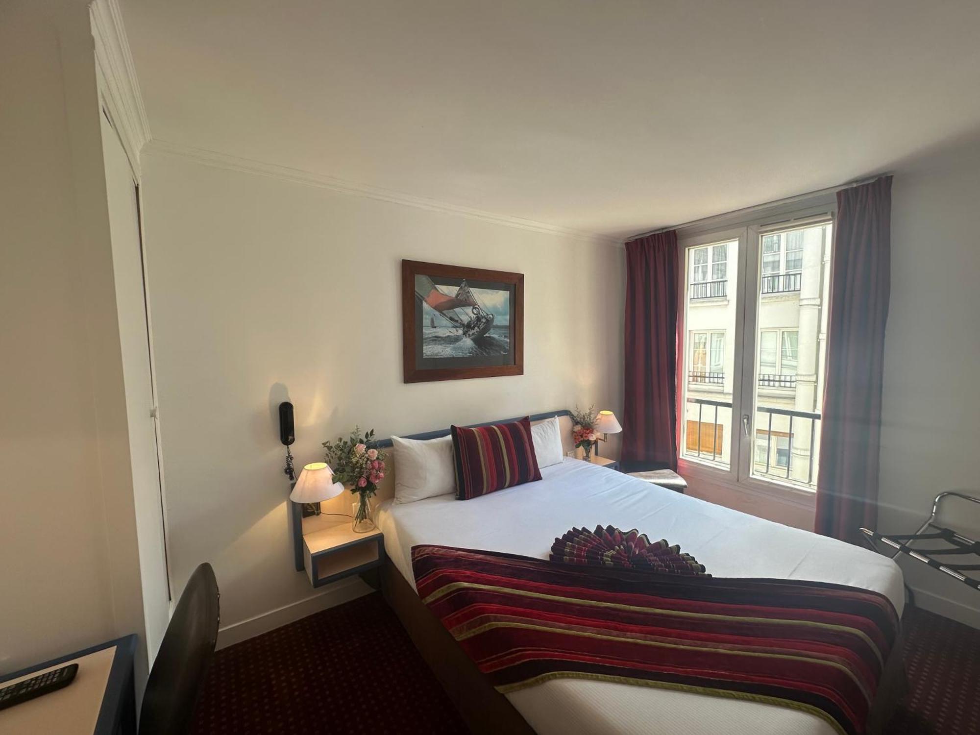 Opera Deauville Hotel París